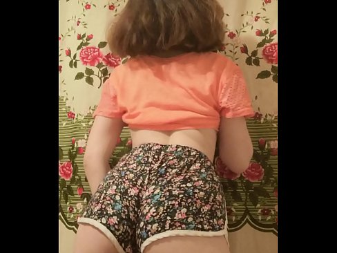 ❤️ Seksikäs nuori beibi riisuu shortsinsa kameran edessä ️ Porno at fi.psi-mass.ru ☑